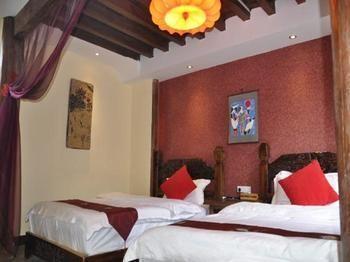 Nobles Living Castle Hotel Lijiang  Exterior foto