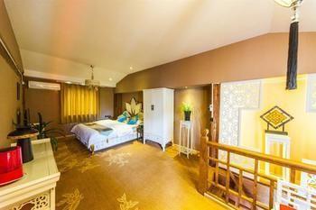Nobles Living Castle Hotel Lijiang  Exterior foto